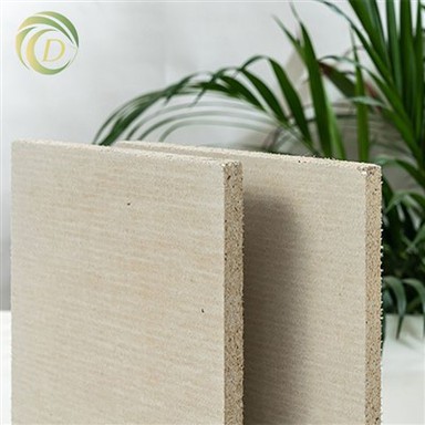 Schimmelfestes Wandbrett